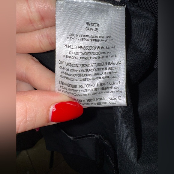 BCBGMAXAZRIA Black Satin Lapel Blazer Cropped Open Front Jacket- Large - Picture 10 of 11